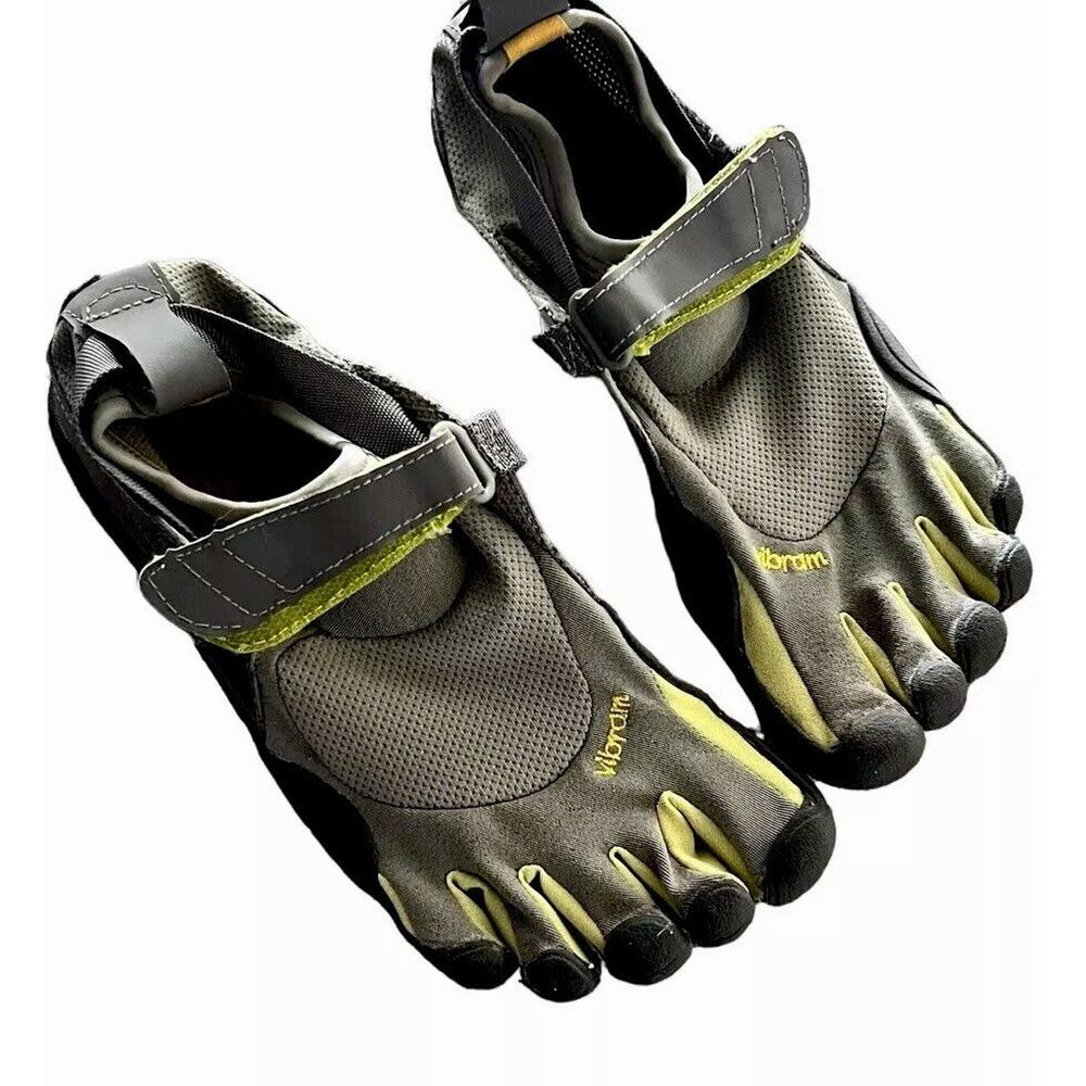 Vibram Women's FiveFingers Black and Green Shoes
